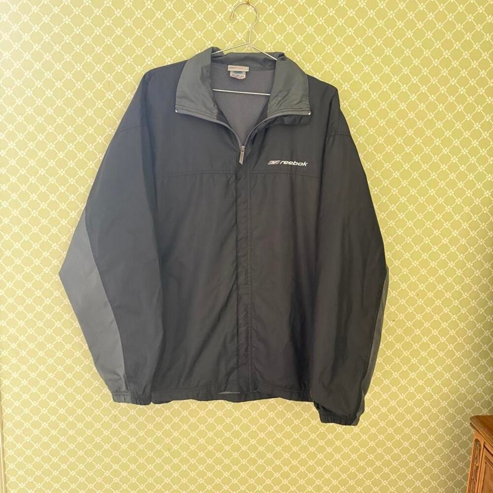 Vintage 2000s Reebok black zip up jacket
